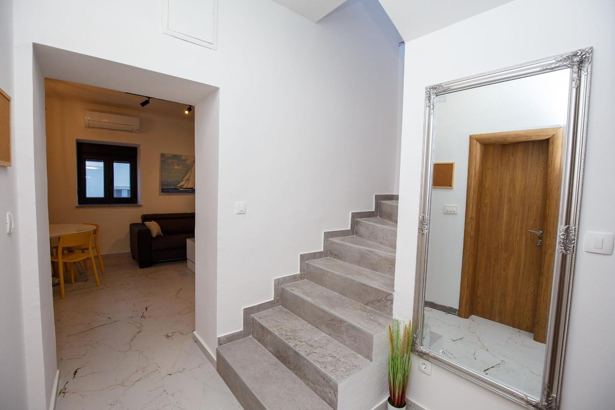 Villa Miema With Jacuzzi Zadar Ngoại thất bức ảnh