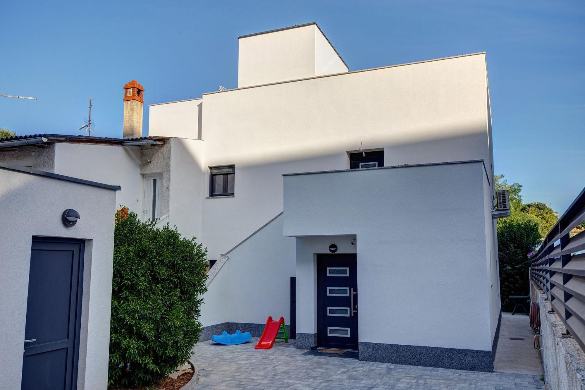Villa Miema With Jacuzzi Zadar Ngoại thất bức ảnh